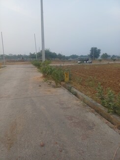 Plot For Sale in Jewar