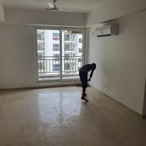 Room in 2 BHK Apartment at Umang Winter Hills, Sector 77 – for Sale