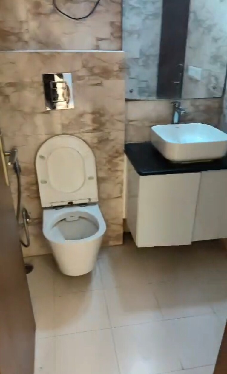 Bathroom, bptp-the-pedestal 3 Bedroom 1674 Sq.Ft. Apartment In Sector 70a Gurgaon 9694910