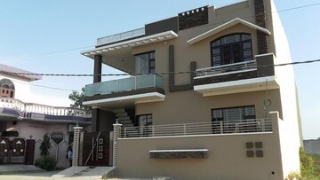 2 BHK Independent House For Rent in Sector 10a