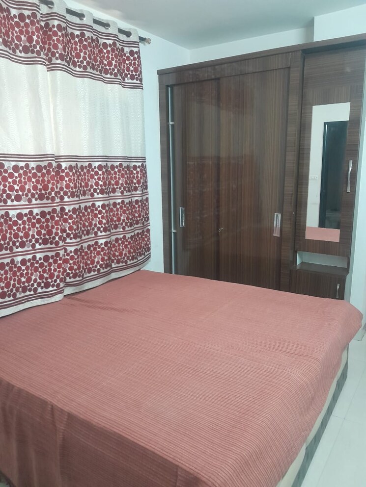 Bedroom, parakh-homes 3 Bedroom 950 Sq.Ft. Builder Floor In Gyan Khand I Ghaziabad 9694925