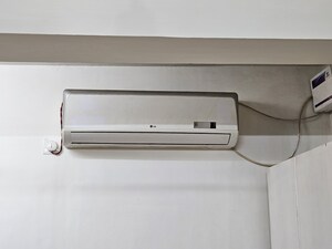 Furnished Amenities in 3 BHK Apartment at M3M Atrium, Sector 57 – for Rent