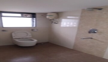 Room in 3 BHK Apartment at Dahanukar Wadi – for Sale