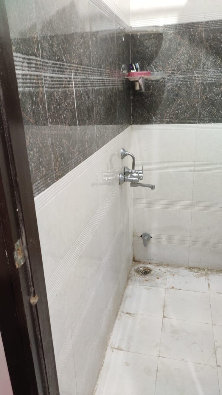 Bathroom, sector 10a 2 Bedroom 1628 Sq.Ft. Independent House In Sector 10a Gurgaon 9694992