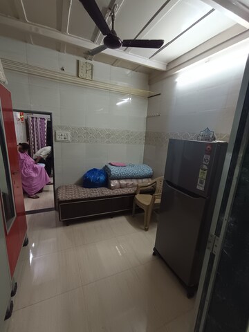 1 RK Apartment For Sale in Vastu Complex, Andheri East