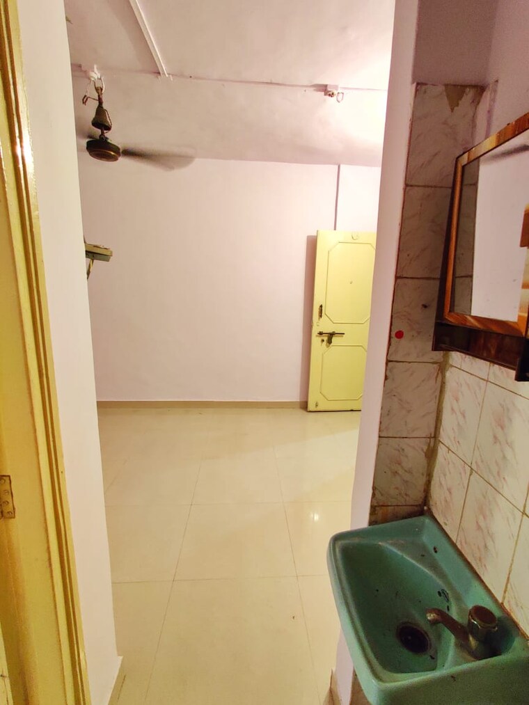 Bathroom, sai-srushti-chs-kalwa 1 RK 400 Sq.Ft. Apartment In Kalwa Thane 9695150
