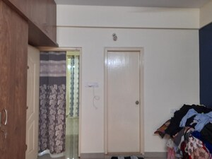 Room in 3 BHK Builder Floor at Gunjur – for Rent
