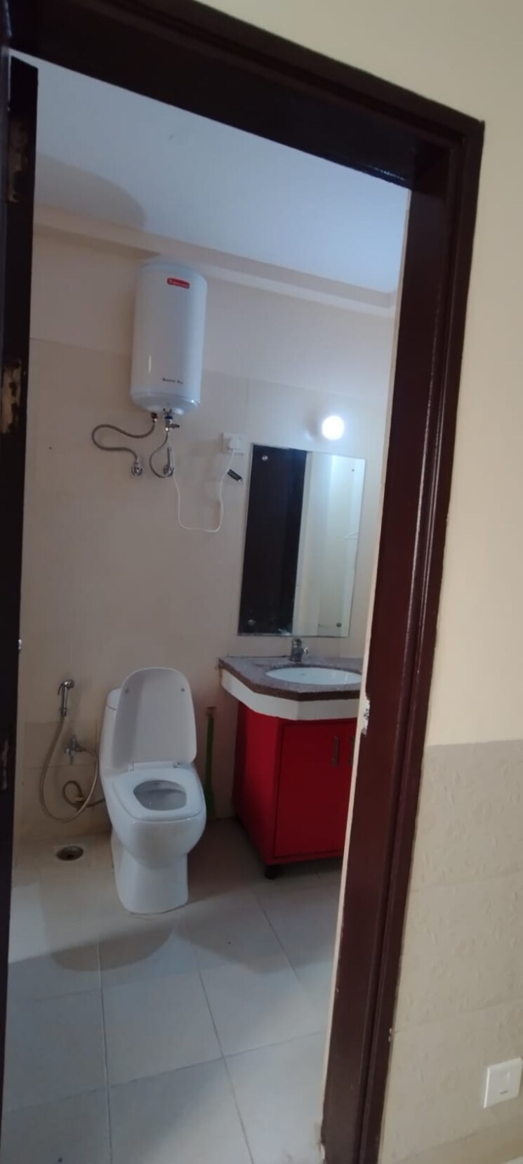 Bathroom, spaze-privy 3 Bedroom 1930 Sq.Ft. Apartment In Sector 72 Gurgaon 9695231