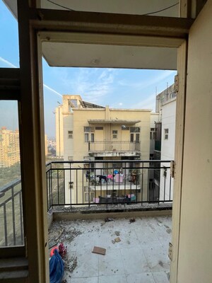 Room in 3 BHK Apartment at Agrasain Spaces Aagman, Sector 70 – for Sale