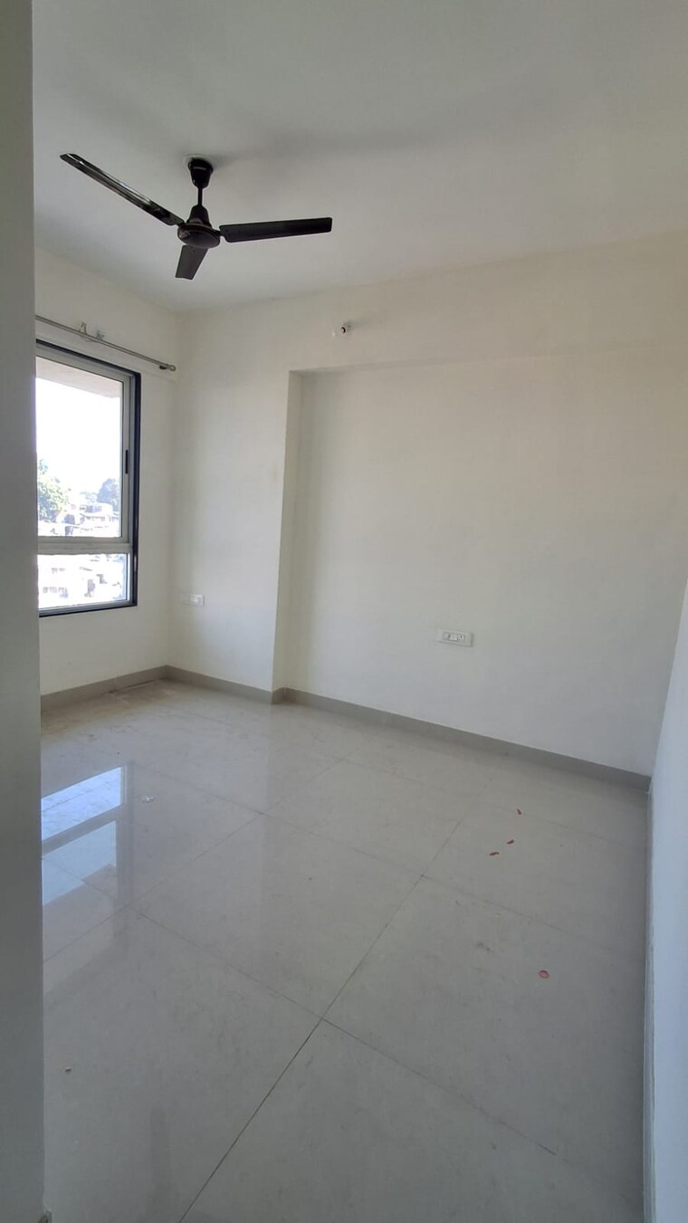 Room, ajmera-crosstown-one 2 Bedroom 659 Sq.Ft. Apartment In Kalyan West Thane 9695230