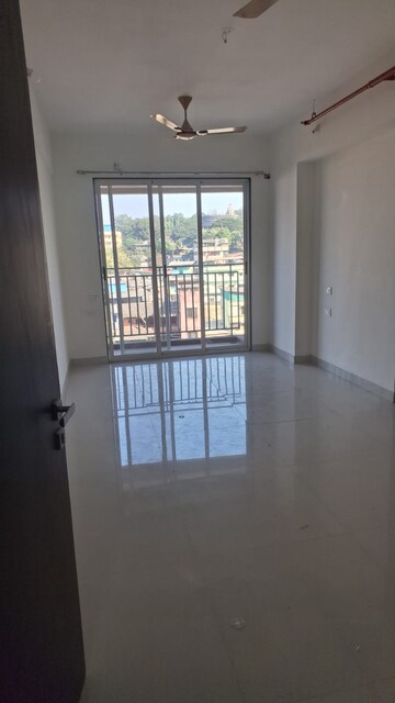 Room in 2 BHK Apartment at Ajmera Crosstown One, Kalyan West – for Rent