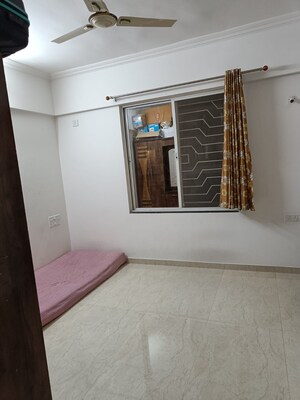 Room in 1 BHK Apartment at Wakad – for Rent