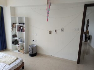  Pg For Rent in Parel