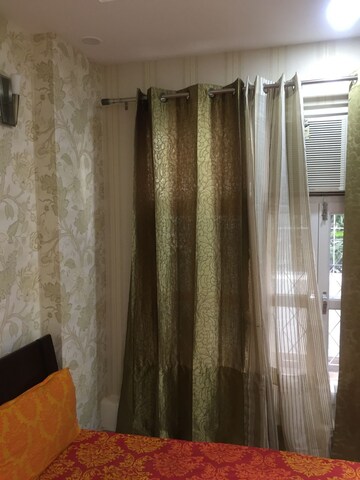 Building Lobby in 3 BHK Builder Floor at Malibu Shopping Arcade, Sector 47 – for Rent