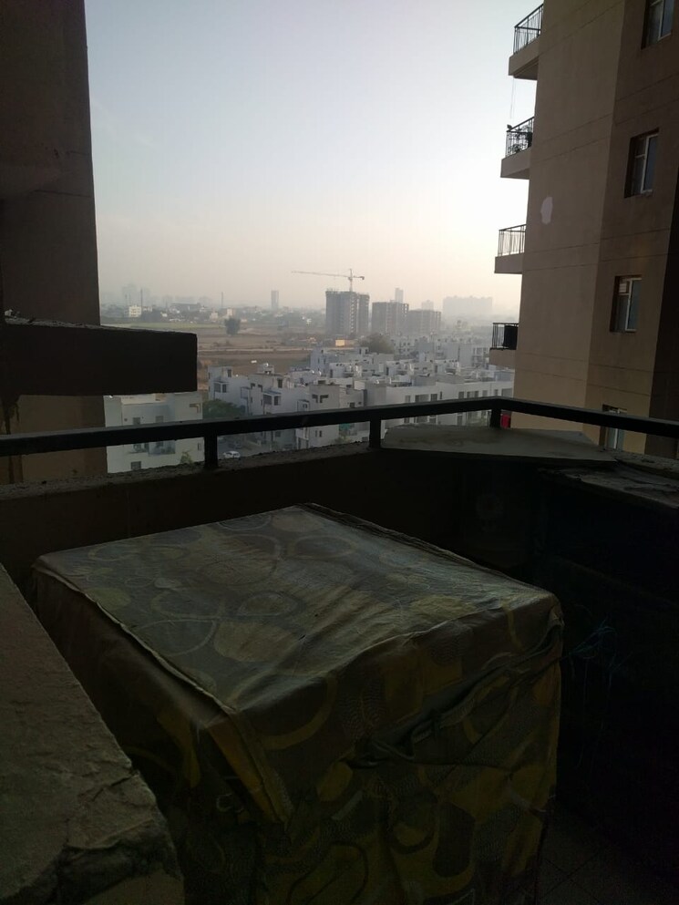 Balcony, mapsko-casa-bella-apartments 3.5 Bedroom 1430 Sq.Ft. Apartment In Sector 82 Gurgaon 9695297