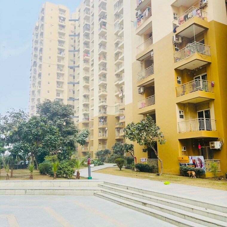 Exterior View, paramount-emotions-phase-ii 3 Bedroom 1160 Sq.Ft. Apartment In Sector 1 Greater Noida Greater Noida 9695355