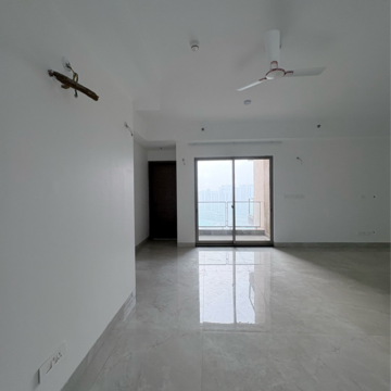 Room in 4 BHK Apartment at Shalimar One World Belvedere Court 3, Malesemau – for Rent