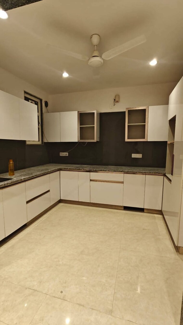 Kitchen, saket 4 Bedroom 1600 Sq.Ft. Apartment In Saket Delhi 9695397