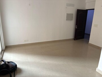 Room in 3 BHK Apartment at Amrapali Princely Estate, Sector 76 – for Sale