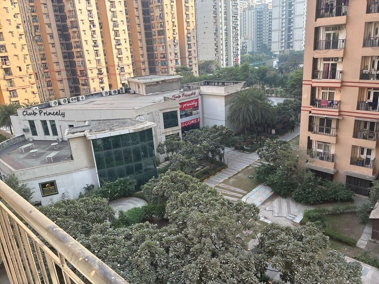 Exterior View, amrapali-princely-estate 3 Bedroom 1315 Sq.Ft. Apartment In Sector 76 Noida 9695341