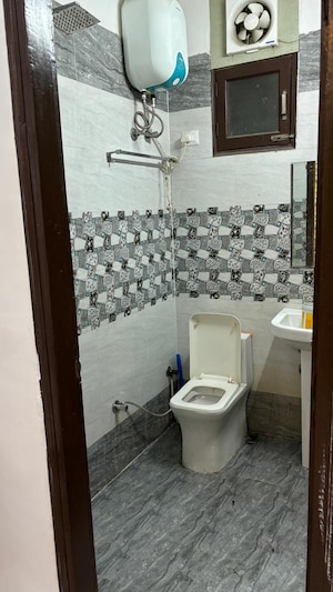 Bathroom in 2 BHK Builder Floor at Shyam Nagar – for Rent