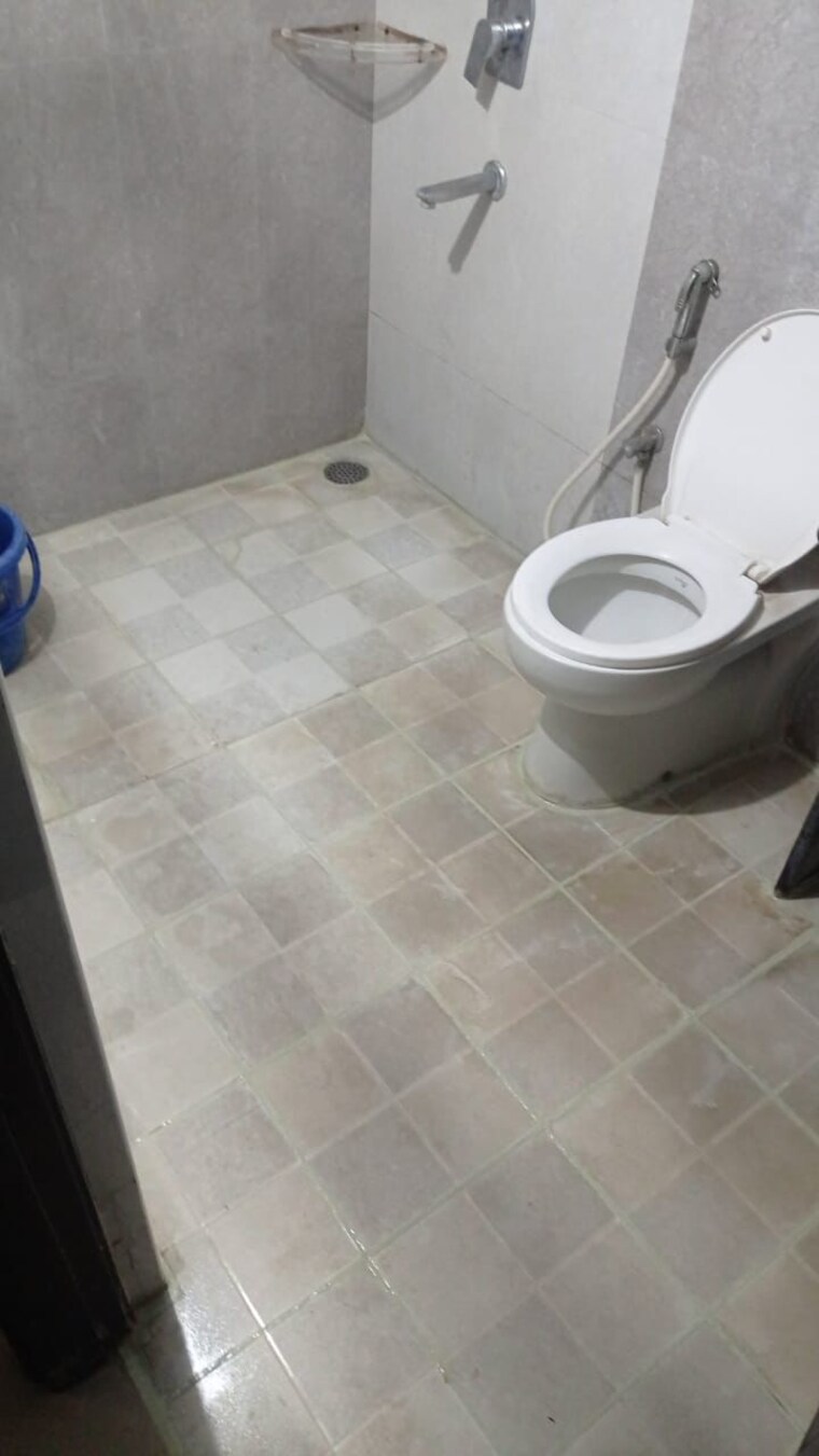 Bathroom, vajram-essenza 3 Bedroom 1750 Sq.Ft. Apartment In Yelahanka Bangalore 9695415