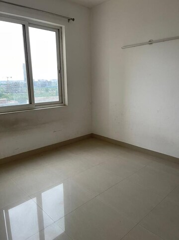 Room in 2 BHK Apartment at Alphacorp Gurgaon One 84, Sector 84 – for Sale