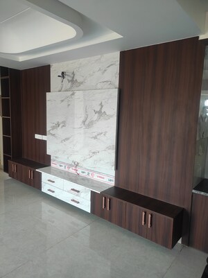 Living Room in 5 BHK Apartment at Sector 52 – for Rent