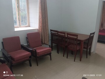 Living Room in 2 BHK Apartment at Worli – for Rent