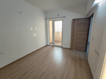 Room in 3 BHK Apartment at Tulip Violet, Sector 69 – for Rent