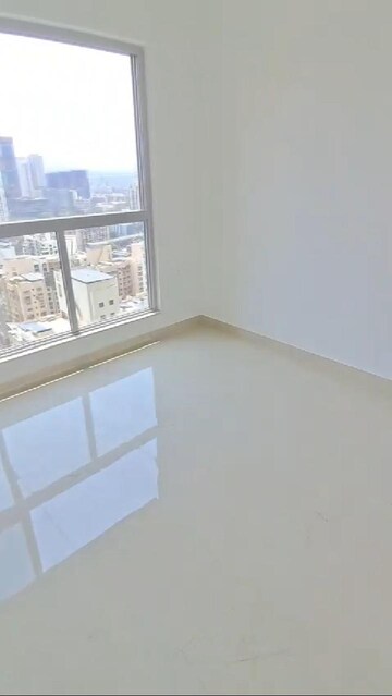 Room in 3 BHK Apartment at Piramal Revanta Tower 3 and 4, Mulund West – for Sale