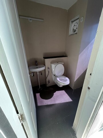 Bathroom in 1 BHK Apartment at DAH Greentech NX One, Tech Zone 4 Greater Noida – for Rent