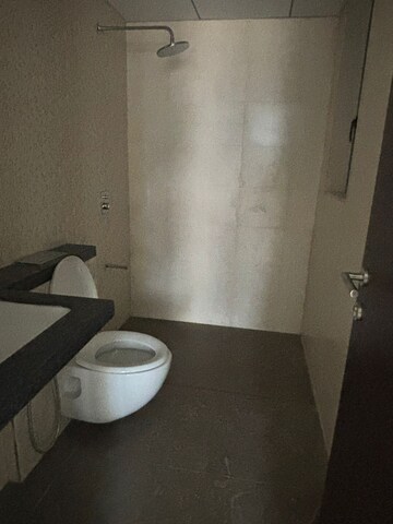 Bathroom in 2 BHK Apartment at Kalpataru Elitus, Mulund West – for Sale