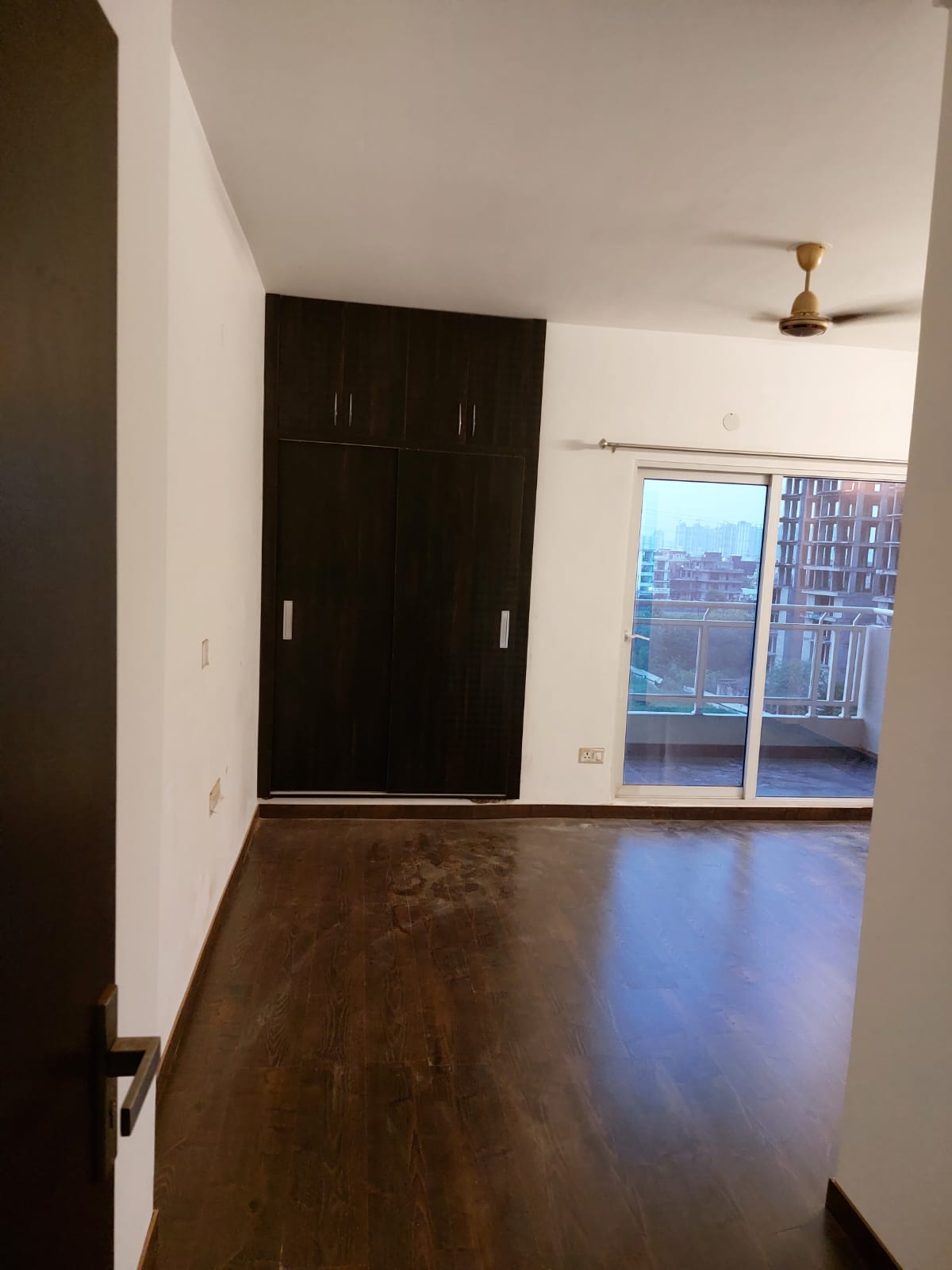 3 BHK Apartment For Rent in Elite Golf Green