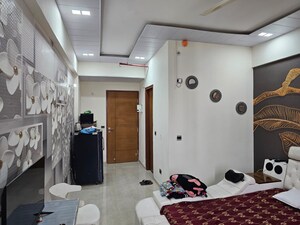  Office Space For Sale in Omaxe Hazratganj, Gomti Nagar