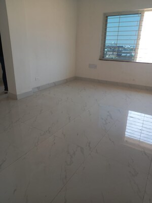 Room in 3 BHK Apartment at Namkum – for Sale