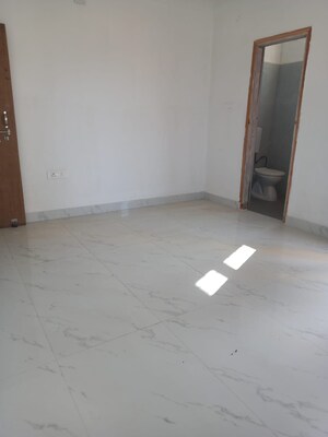 Room in 3 BHK Apartment at Namkum – for Sale