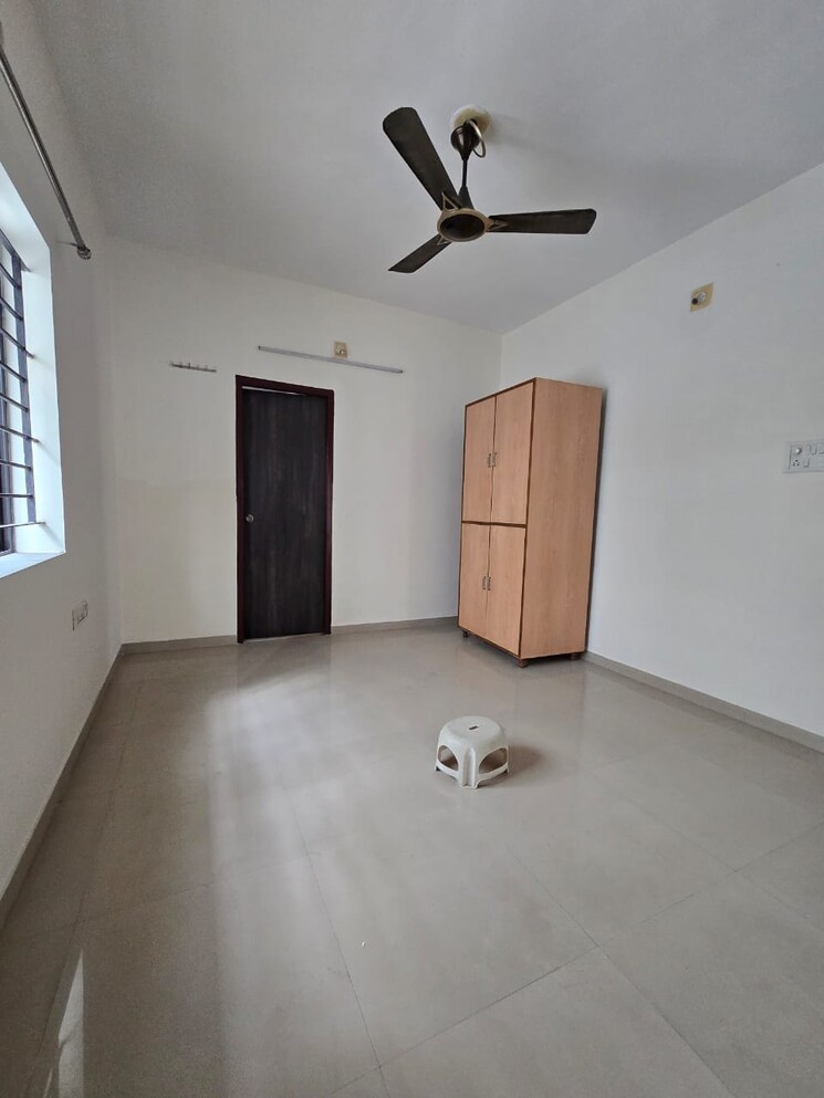 Room, sama savli road 4 Bedroom 1880 Sq.Ft. Independent House In Sama Savli Road Vadodara 9695868