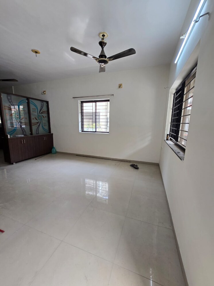 Room, sama savli road 4 Bedroom 1880 Sq.Ft. Independent House In Sama Savli Road Vadodara 9695868