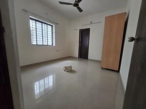 Room in 4 BHK Independent House at Sama Savli Road – for Sale