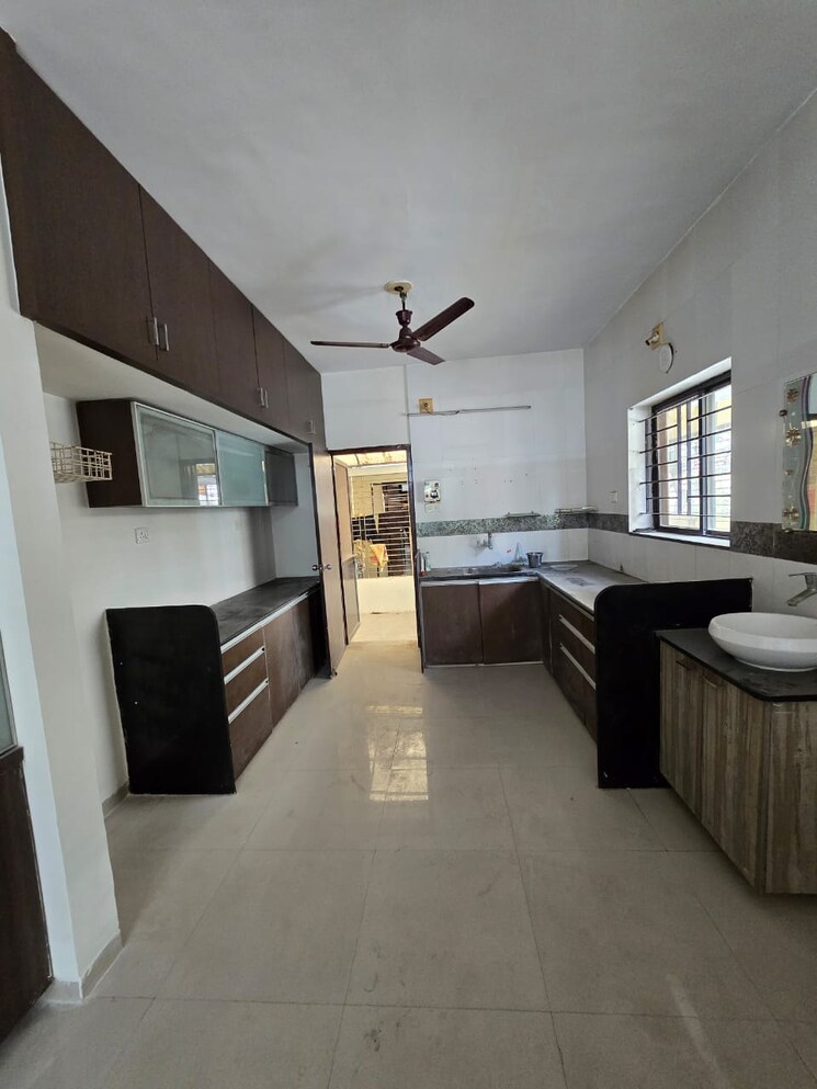 Kitchen, sama savli road 4 Bedroom 1880 Sq.Ft. Independent House In Sama Savli Road Vadodara 9695868