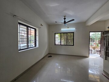 Room in 4 BHK Independent House at Sama Savli Road – for Sale