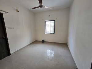 Room in 4 BHK Independent House at Sama Savli Road – for Sale