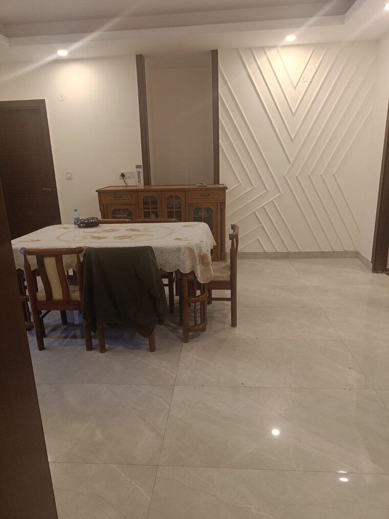 Living Room, sector 52 3 Bedroom 1800 Sq.Ft. Builder Floor In Sector 52 Gurgaon 9695895