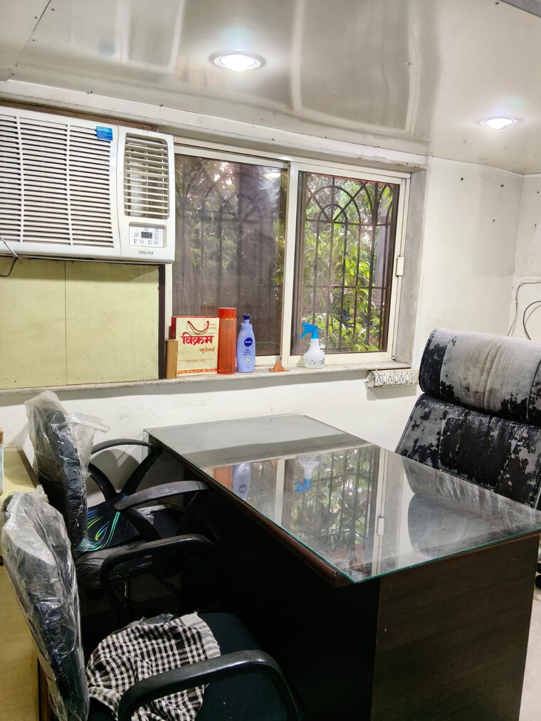 Kitchen, naupada Commercial Office Space 230 Sq.Ft. In Naupada Thane 9695889