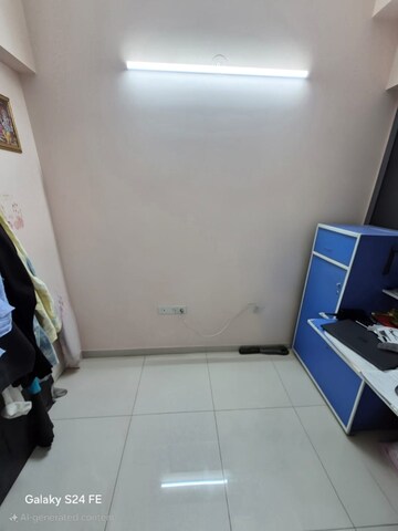 Furnished Amenities in 1.5 BHK Apartment at Amanora Gold Towers, Hadapsar – for Rent