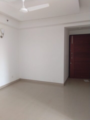 Room in 2 BHK Apartment at Alphacorp Gurgaon One 84, Sector 84 – for Rent