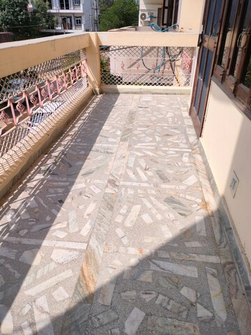 Bedroom in 2 BHK Independent House at Sector 10a – for Rent