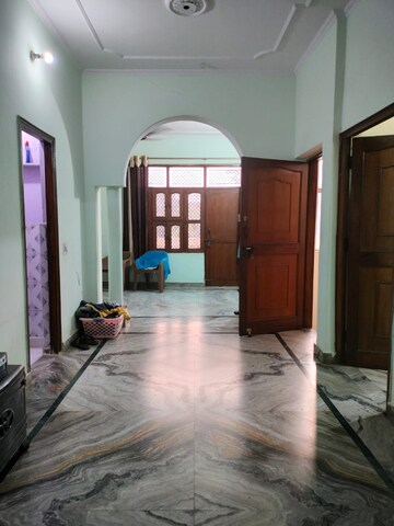 Living Room in 2 BHK Independent House at Sector 10a – for Rent