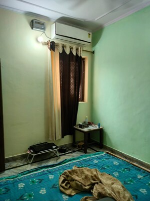 Bedroom in 2 BHK Independent House at Sector 10a – for Rent